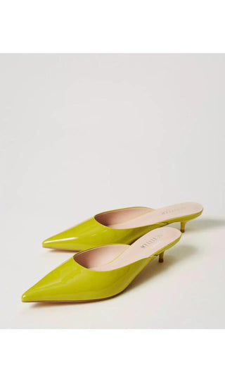 TWINSET ACTITUDE Décolleté mules in vernice