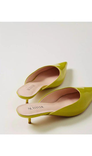 TWINSET ACTITUDE Décolleté mules in vernice