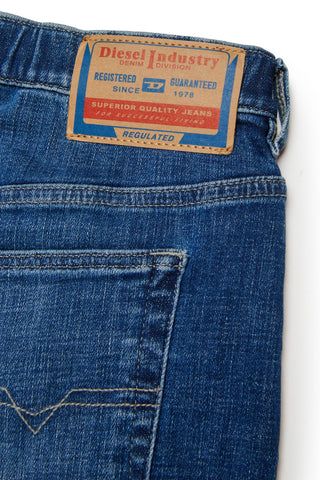 Diesel SHORT Proxi Shorts in denim stretch con baffature