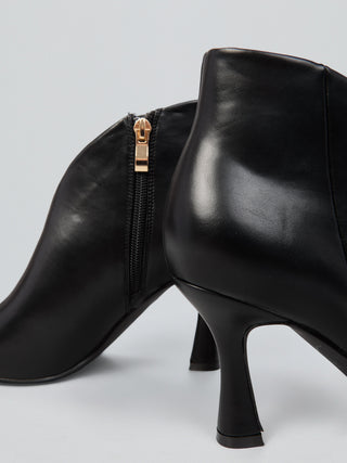 OVYE' Accessori
