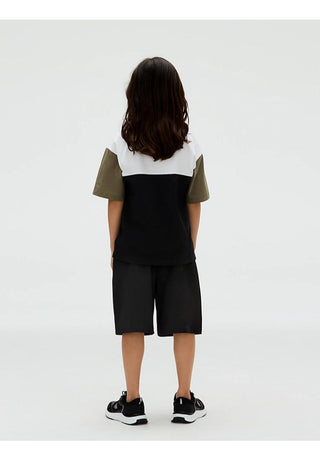 Calvin Klein Jeans T-shirt con logo a righe grosse colorate